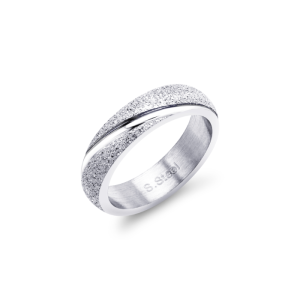 Prekrasan prsten od pjeskarenog kirurškog čelika RS 110